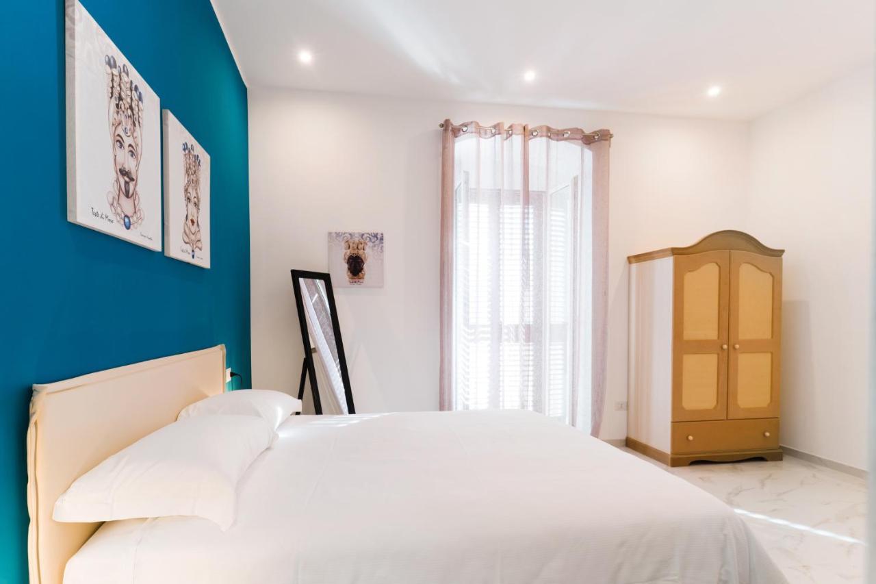 Guendalina Sweet Home - La Casetta Di Guendalina Trani Bagian luar foto