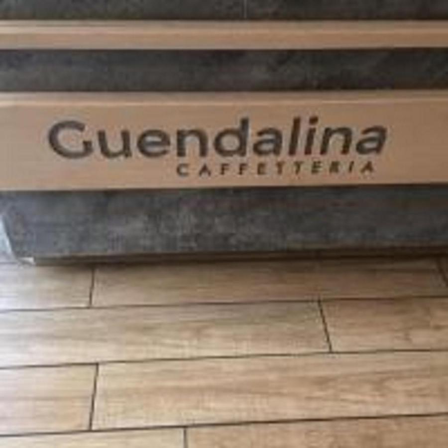 Guendalina Sweet Home - La Casetta Di Guendalina Trani Bagian luar foto