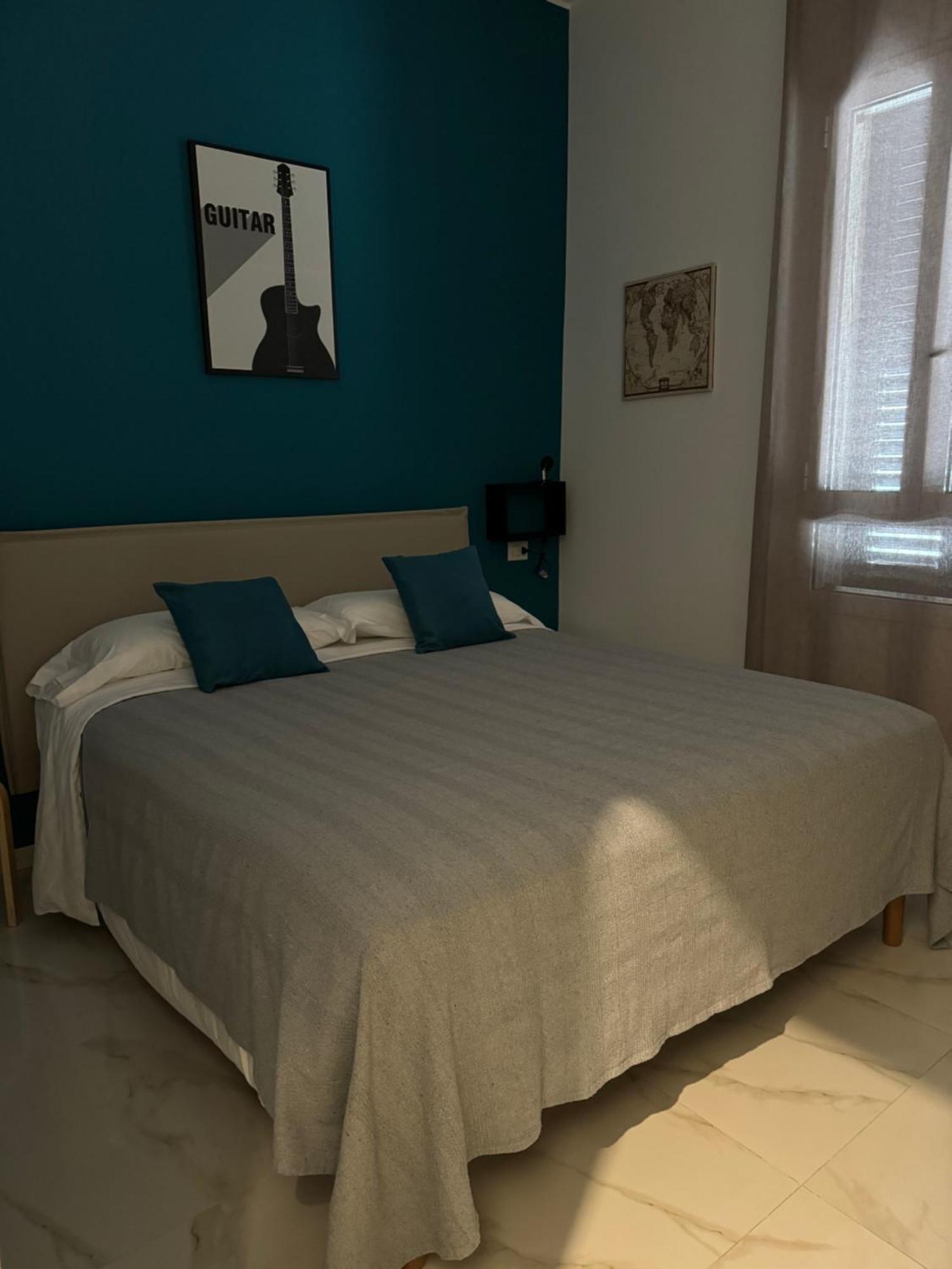 Guendalina Sweet Home - La Casetta Di Guendalina Trani Bagian luar foto